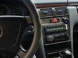 Mercedes-Benz E 320 1995 годаfor1 600 000 тг. в Шымкент – фото 4