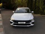 Hyundai Elantra 2024 годаүшін9 300 000 тг. в Алматы – фото 2