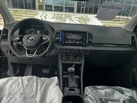 Skoda Karoq 2024 года за 16 490 000 тг. в Уральск – фото 6