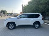 Toyota Land Cruiser Prado 2016 года за 18 000 000 тг. в Актобе – фото 2