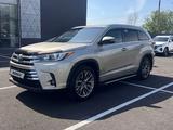 Toyota Highlander 2016 года за 15 500 000 тг. в Алматы