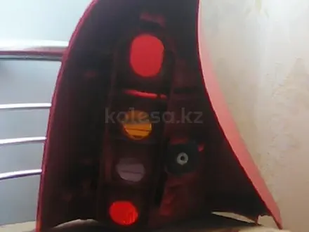 Фары фонари Renault Clio за 5 000 тг. в Актобе – фото 6