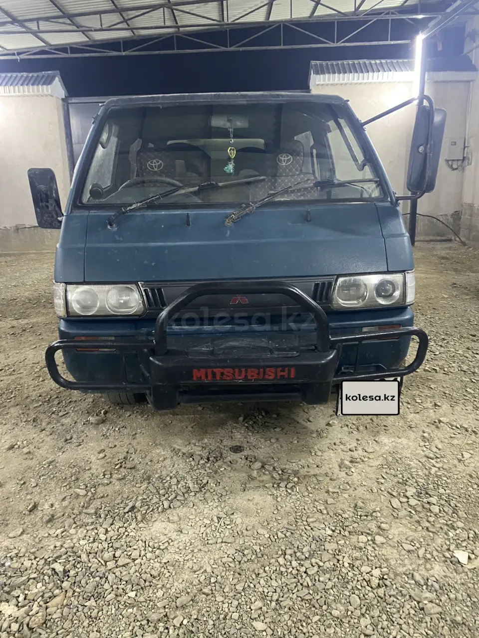 Mitsubishi Delica, 1993