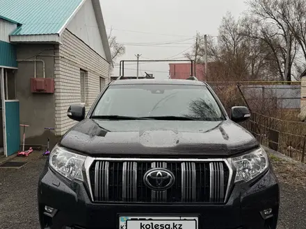 Toyota Land Cruiser Prado 2021 года за 25 500 000 тг. в Актобе – фото 2
