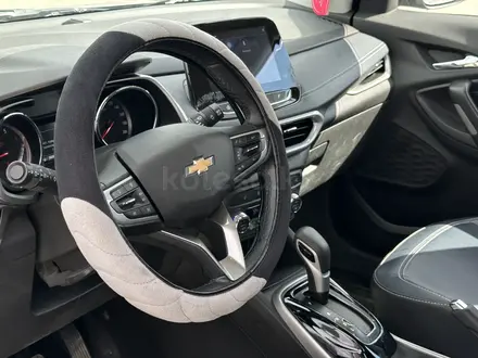Chevrolet Tracker 2024 года за 9 000 000 тг. в Атырау – фото 12