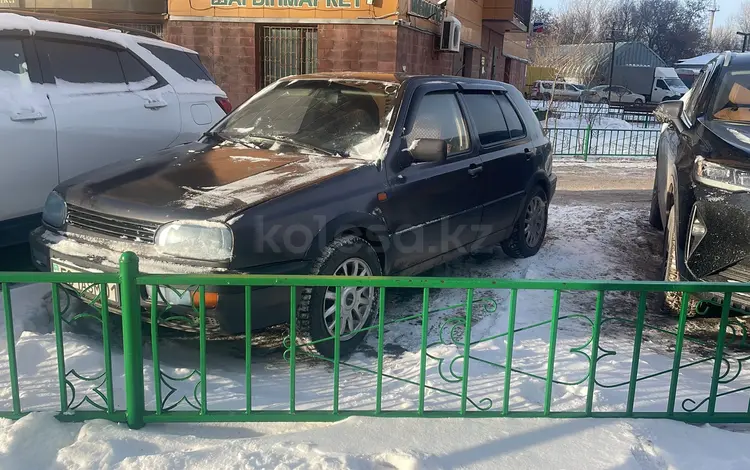 Volkswagen Golf 1993 годаfor1 900 000 тг. в Астана