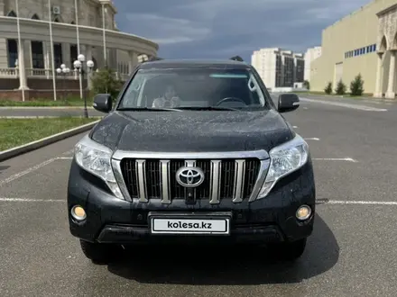 Toyota Land Cruiser Prado 2015 года за 17 300 000 тг. в Атырау