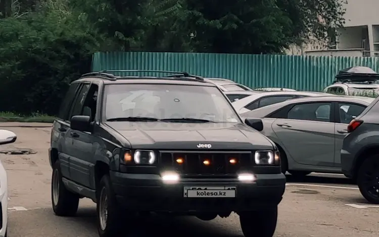 Jeep Grand Cherokee 1998 годаүшін3 700 000 тг. в Алматы