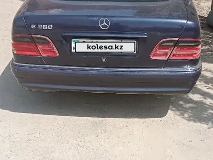 Mercedes-Benz E 280 1996 года за 1 800 000 тг. в Кызылорда – фото 4