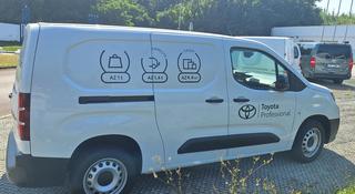 Toyota ProAce Verso 2025 года за 24 900 000 тг. в Алматы