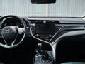 Toyota Camry 2019 года за 10 500 000 тг. в Караганда – фото 14