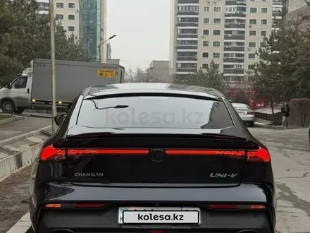 Changan UNI-V 2023 года за 8 300 000 тг. в Алматы – фото 4