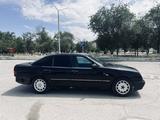 Mercedes-Benz E 320 1997 годаүшін2 500 000 тг. в Жанаозен – фото 4