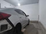 Hyundai Elantra 2018 года за 4 700 000 тг. в Шымкент – фото 5