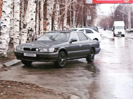 Nissan Laurel 1992 года за 2 100 000 тг. в Риддер – фото 2