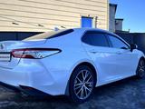 Toyota Camry 2022 годаүшін19 000 000 тг. в Уральск – фото 4