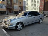Mercedes-Benz E 280 1996 годаүшін3 650 000 тг. в Жезказган – фото 4