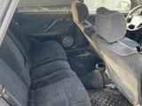 Volkswagen Passat 1995 года за 300 000 тг. в Актау – фото 5