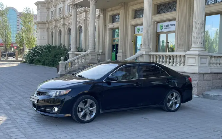 Toyota Camry 2014 года за 6 600 000 тг. в Актобе