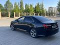 Toyota Camry 2014 года за 6 600 000 тг. в Актобе – фото 3