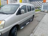 Hyundai Starex 2006 года за 3 600 000 тг. в Астана – фото 3