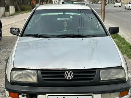 Volkswagen Vento 1992 года за 1 200 000 тг. в Шымкент