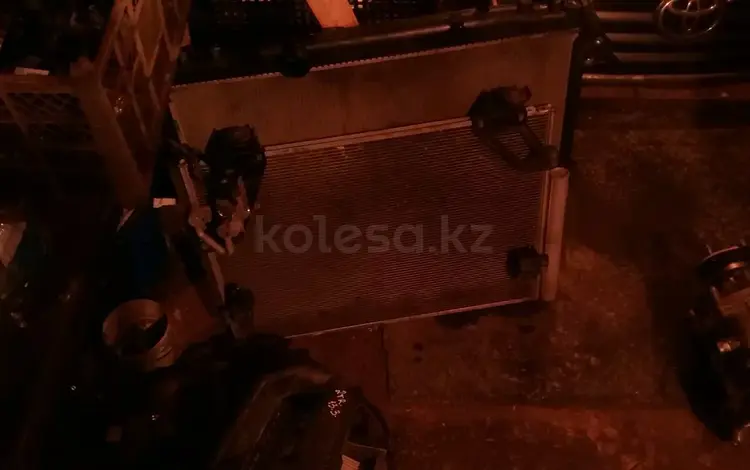 Радиатор кондиционера на Тоета Хайлюкс за 50 000 тг. в Алматы