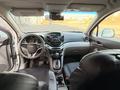Chevrolet Orlando 2013 года за 5 500 000 тг. в Абай (Абайский р-н) – фото 13