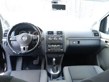 Volkswagen Touran 2012 года за 5 800 000 тг. в Астана – фото 13