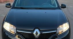 Renault Sandero 2015 годаүшін4 000 000 тг. в Астана