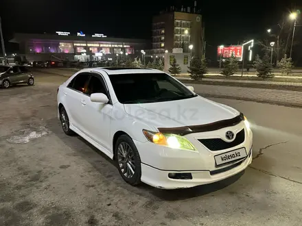 Toyota Camry 2007 года за 6 200 000 тг. в Павлодар – фото 2