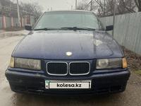 BMW 320 1994 года за 1 400 000 тг. в Алматы