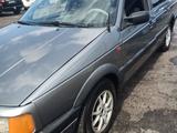 Volkswagen Passat 1993 годаүшін1 000 000 тг. в Шу – фото 4
