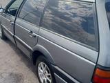 Volkswagen Passat 1993 годаүшін1 000 000 тг. в Шу – фото 5