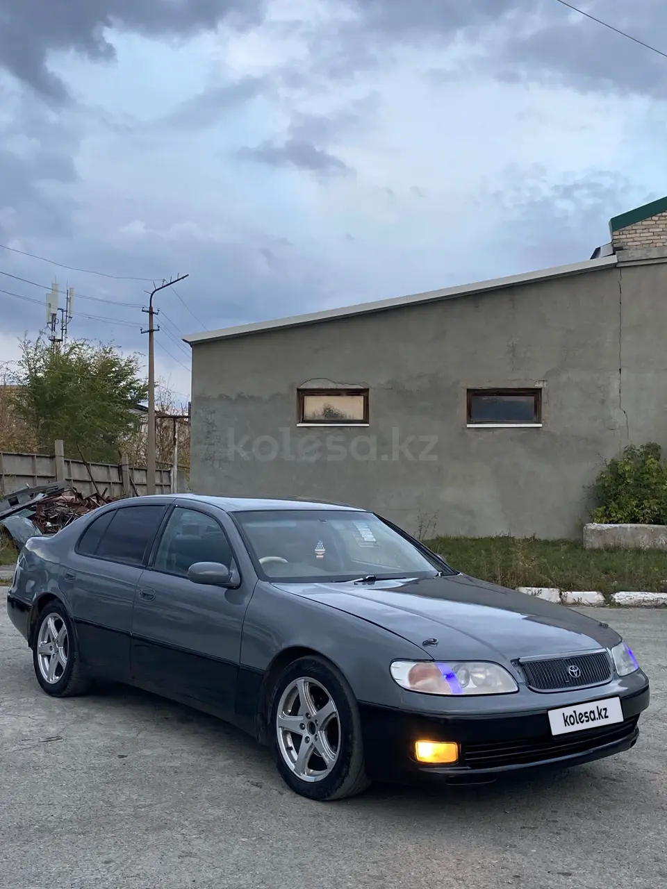 Toyota Aristo, 1995