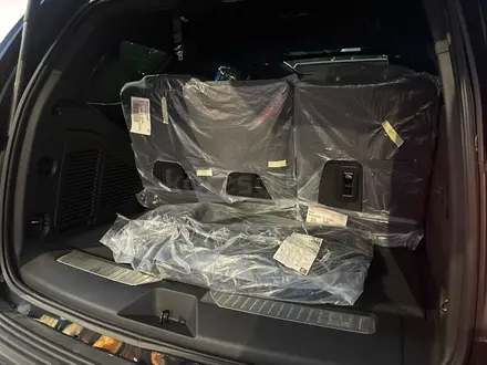 Chevrolet Tahoe 2026 года за 53 990 000 тг. в Алматы – фото 21