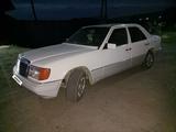 Mercedes-Benz E 230 1990 годаfor1 700 000 тг. в Талдыкорган – фото 4