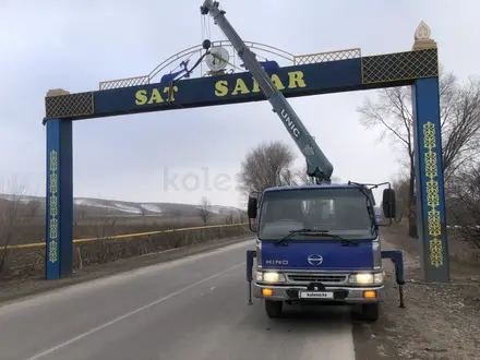 Hino  Автокран 1996 года за 12 000 000 тг. в Алматы – фото 5