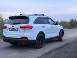 Kia Sorento 2015 года за 10 500 000 тг. в Петропавловск – фото 2