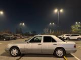 Mercedes-Benz E 220 1994 года за 2 250 000 тг. в Шымкент – фото 3