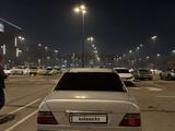 Mercedes-Benz E 220 1994 года за 2 250 000 тг. в Шымкент – фото 5