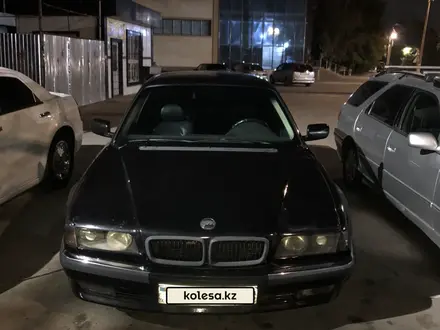 BMW 740 1995 года за 2 800 000 тг. в Тараз – фото 7