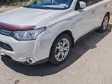 Mitsubishi Outlander 2013 года за 6 500 000 тг. в Актау – фото 2