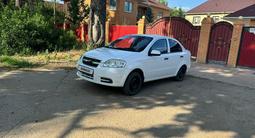 Chevrolet Aveo 2008 годаүшін2 350 000 тг. в Уральск – фото 2