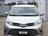 Toyota Sienna 2015 года за 9 000 000 тг. в Уральск