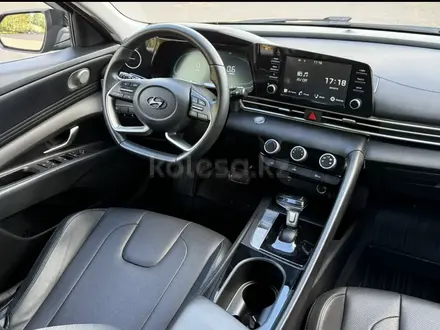 Hyundai Elantra 2023 года за 7 600 000 тг. в Караганда – фото 11