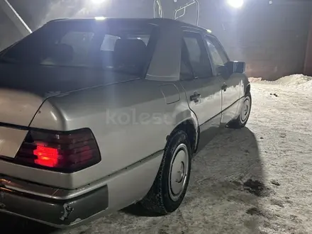 Mercedes-Benz E 230 1988 года за 1 300 000 тг. в Алматы – фото 4