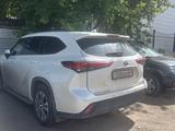 Toyota Highlander 2021 года за 19 500 000 тг. в Астана – фото 2
