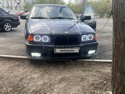 BMW 318 1993 года за 1 550 000 тг. в Костанай – фото 2