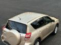 Toyota RAV4 2011 годаүшін9 800 000 тг. в Усть-Каменогорск – фото 19